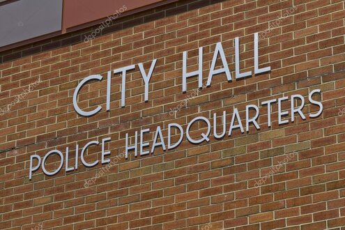 Sitzungssaal des Kreistags mit Teilnehmern