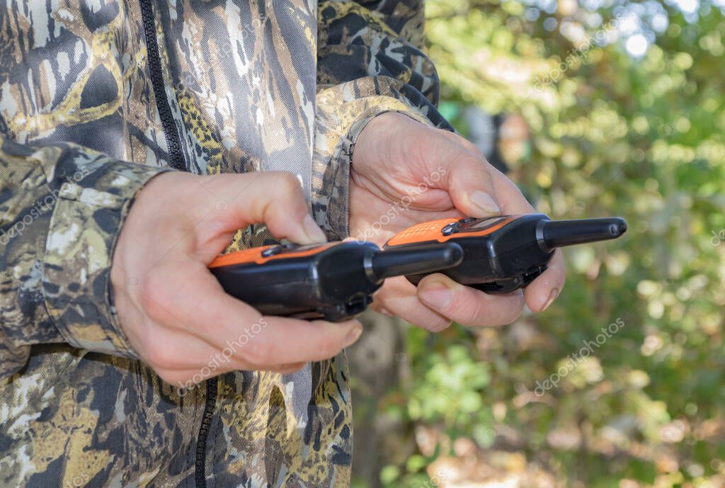 Aufnahme eines Radiospots am Studiomikrofon